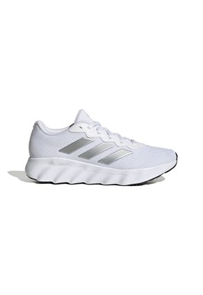 TENIS ADIDAS MUJER ID5257 SWITCH MOVE Talla 5