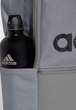 Morral adidas Performance Classic Daily Gris