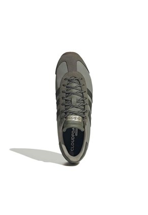 TENIS ADIDAS HOMBRE KJ2153 RUNVISTA Talla 9