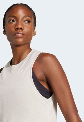 Camiseta adidas Performance Essentials Boxy Workout Beige