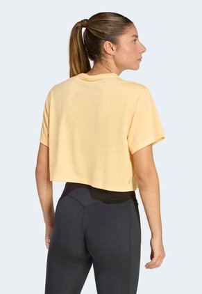 Camiseta adidas Performance Train Essentials Boxy Amarillo