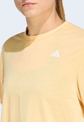 Camiseta adidas Performance Train Essentials Boxy Amarillo