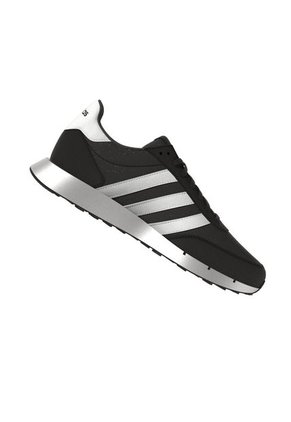 TENIS ADIDAS PERFORMANCE HOMBRE RUN 60S 2.0