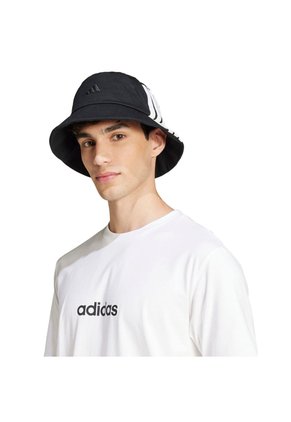 CAMISETA ADIDAS HOMBRE JE9000 Talla M