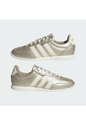 Tenis Plateado Adidas Barreda Lo Mujer