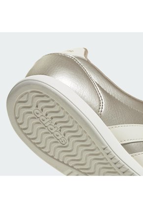 Tenis Plateado Adidas Barreda Lo Mujer