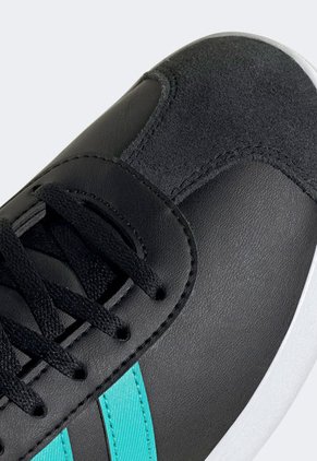 Tenis Lifestyle Negro-Blanco-Verde Tutquesa adidas Sportswear VL Court Mercedes - AMG Petronas F1 Team