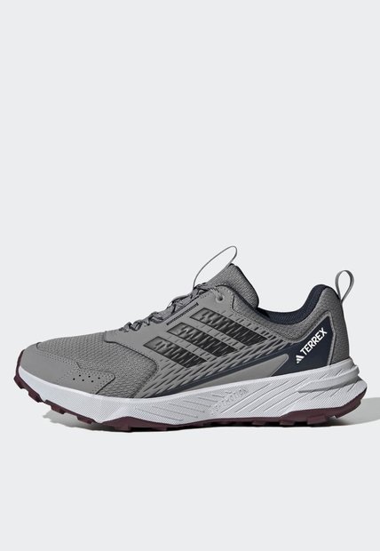 Tenis Trail Running adidas TERREX Tracefinder Gris