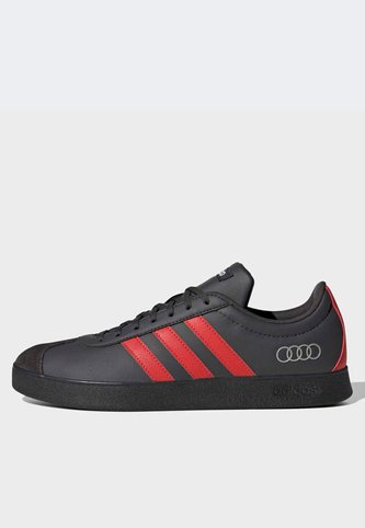 Tenis Lifestyle adidas Sportswear VL Court Audi Revolut F1 Team Negro adidas Performance
