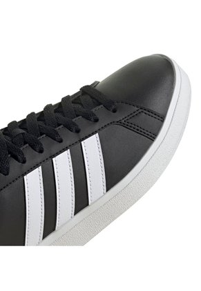 TENIS ADIDAS MUJER GW9262 GRAND COURT B Talla 9.5