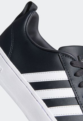 Tenis Lifestyle Negro-Blanco adidas Performance Court Low Streetcheck Cloudfoam
