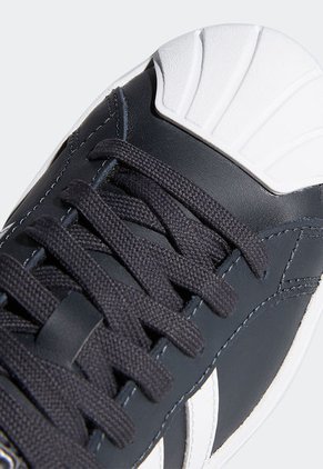 Tenis Lifestyle Negro-Blanco adidas Performance Court Low Streetcheck Cloudfoam