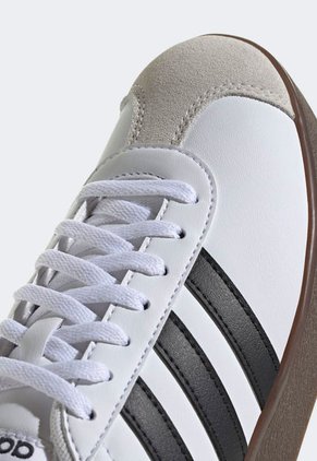 Tenis Lifestyle Blanco-Negro-Marrón adidas Sportswear VL Court Base