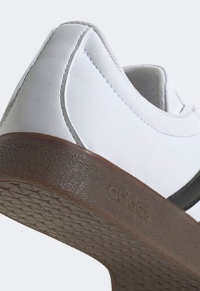 Tenis Lifestyle Blanco-Negro-Marrón adidas Sportswear VL Court Base