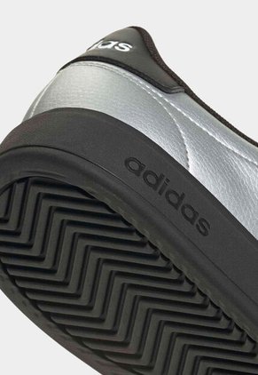 Tenis adidas Sportswear Grand Court Plateado