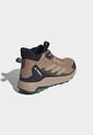 Tenis adidas TERREX Anylander Mid Café de adidas Performance