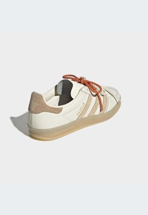 Tenis Lifestyle adidas Originals Gazelle Indoor Beige