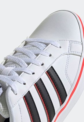 Tenis Lifestyle Blanco-Negro-Rojo adidas Performance VS Pace 2.0