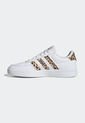 Tenis Lifestyle Blanco-Animal Print adidas Performance Breaknet 2.0 de adidas Performance