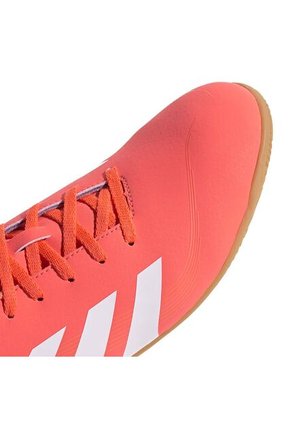 TENIGUAYOS PREDATOR ESSENTIALS ADIDAS