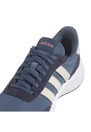 TENIS ADIDAS PERFORMANCE MUJER RUN 70s GX1723