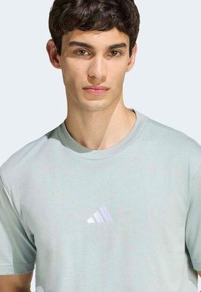 Camiseta adidas Sportswear Essentials Verde