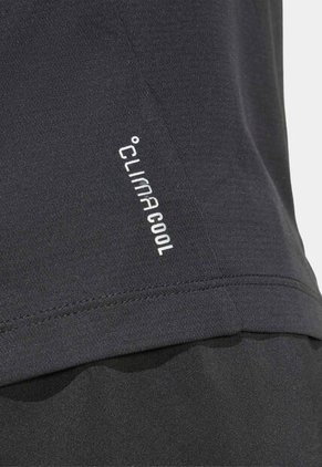 Camiseta adidas Performance adi365 Essentials Negro