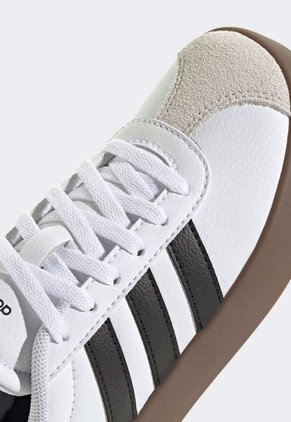 Tenis Lifestyle Blanco-Negro-Marrón adidas Sportswear VL adidas Court 3.0