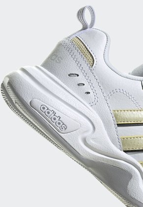 Tenis Training Blanco-Dorado-Negro adidas Performance Strutter