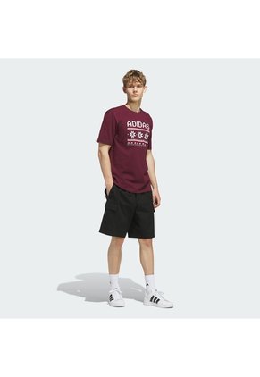 Camiseta Vinotinta Adidas Graphic Holiday Estampada Hombre