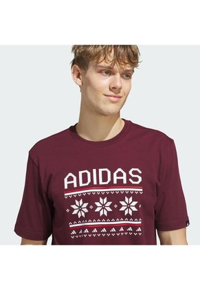 Camiseta Vinotinta Adidas Graphic Holiday Estampada Hombre