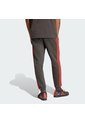 Pantalón Negro Adidas DNA Audi Revolut F1 Team Hombre de adidas Performance