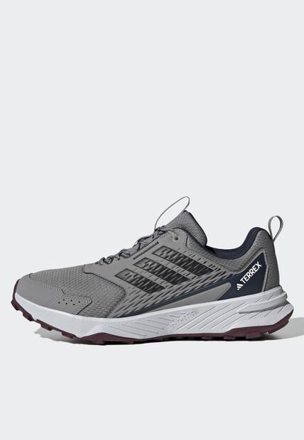 Tenis Trail Running adidas TERREX Tracefinder Gris