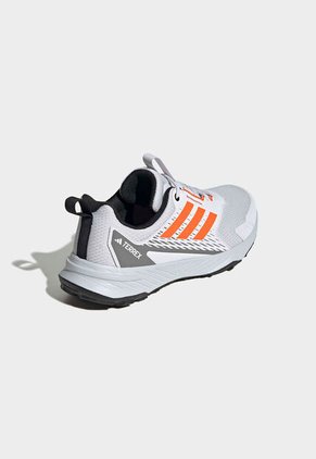 Tenis adidas TERREX Tracefinder Gris