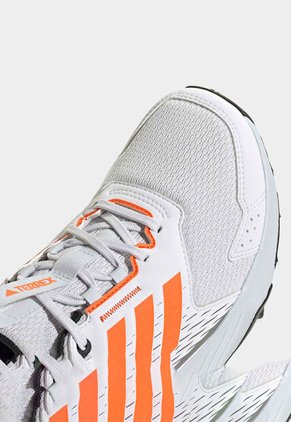 Tenis adidas TERREX Tracefinder Gris