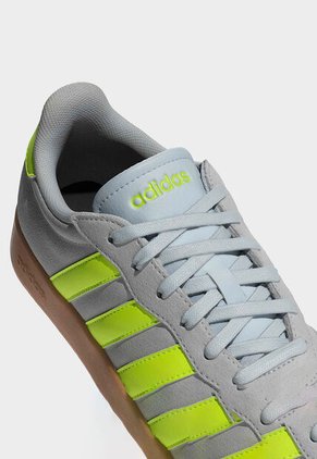 Tenis adidas Sportswear Barreda Gris