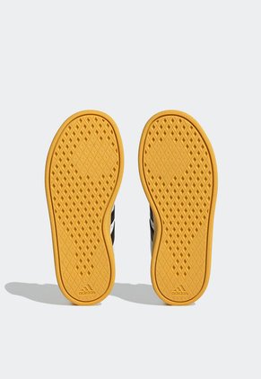 Tenis Lifestyle Blanco-Negro-Miel adidas Kids Breaknet x Mickey Mouse