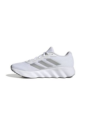 TENIS ADIDAS MUJER ID5257 SWITCH MOVE Talla 7.5