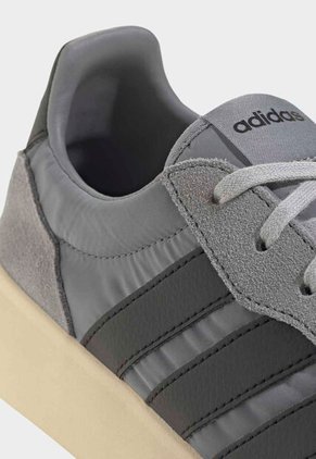 Tenis adidas Sportswear Barreda Decode Gris