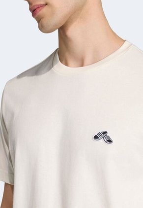 Camiseta adidas Sportswear Beige