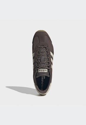 Tenis Lifestyle adidas Sportswear Runvista Marrón