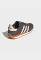 Tenis Lifestyle adidas Sportswear Runvista Marrón de adidas Performance