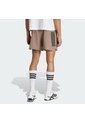 Shorts Entrenamiento Beige Adidas D4T PrimeLift de adidas Performance