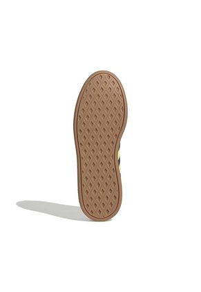 TENIS ADIDAS MUJER JQ8265 BREAKNET SLEE Talla 6.5