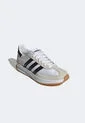 Tenis Lifestyle Blanco-Negro-Beige adidas Sportswear Run 72 de adidas Performance
