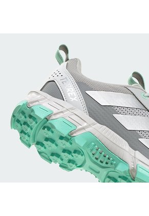 Tenis Plateado Adidas De Senderismo Terrex Rockadia Verde