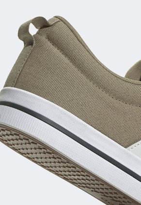 Tenis adidas Sportswear Bravada Verde Oliva