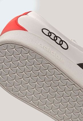 Tenis Lifestyle adidas Performance VL Court Audi Revolut F1 Team Gris