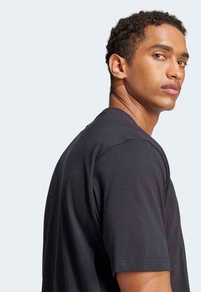 Camiseta adidas Sportswear Essentials Linear Negro