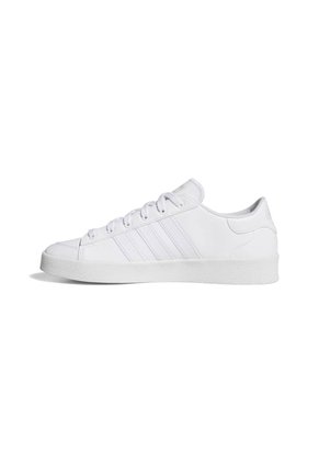 TENIS ADIDAS UNISEXO KI6336 JUMP HOOK LOW Talla 6